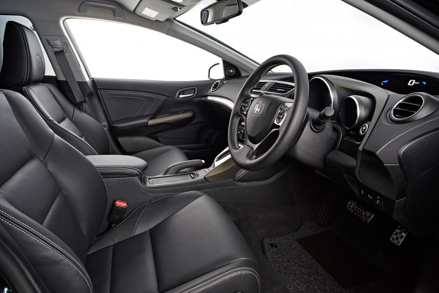  Honda Civic Hatchback 2015 года  (AU) (фото 15 из 15)